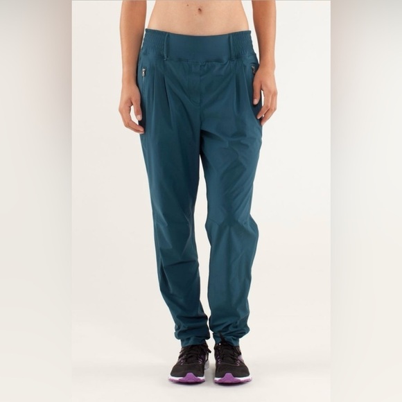 Women’s Lululemon Athletica Run‎ With Rover Pant Alberta Lake size 6 (lined) - Picture 1 of 16